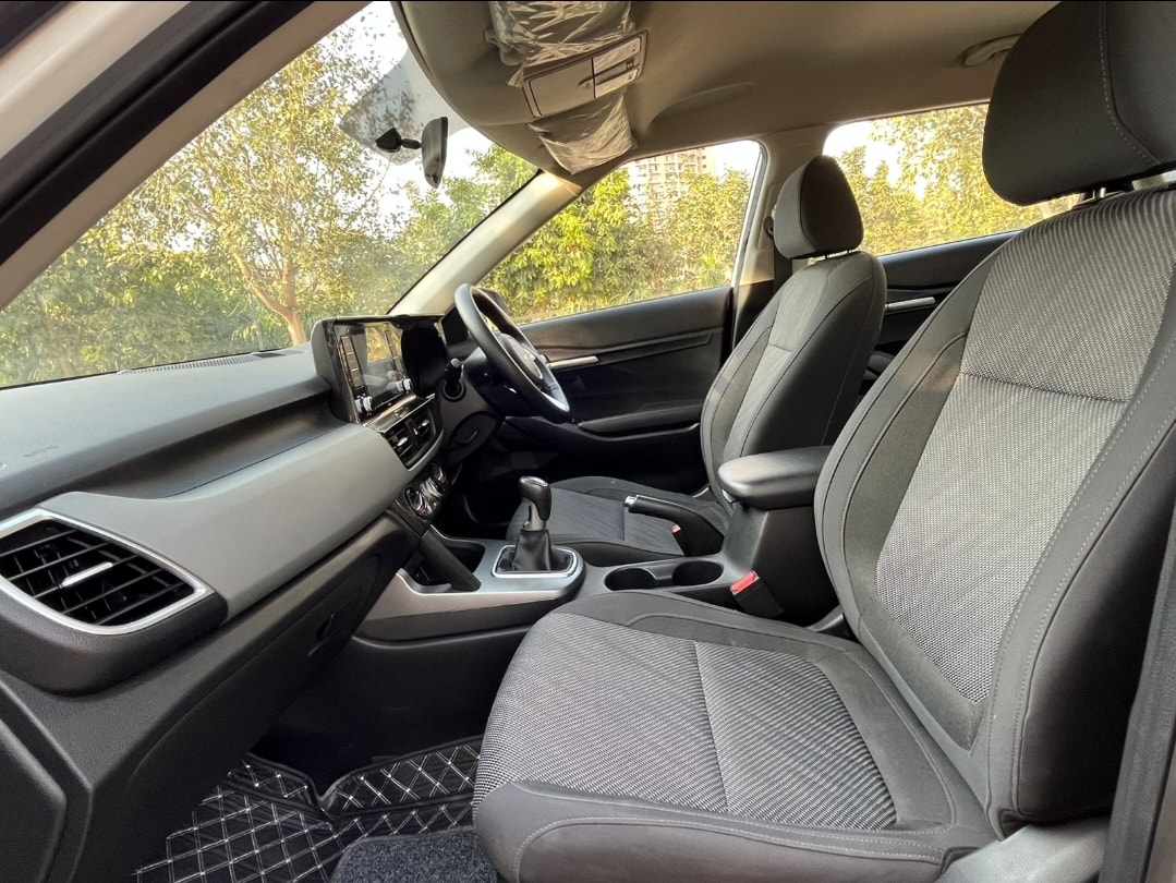 Seltos image 13 Seltos image 13