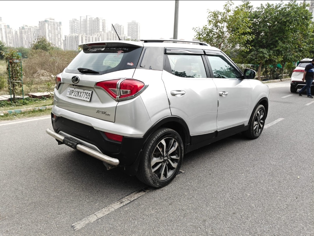 XUV300 image 4 XUV300 image 4