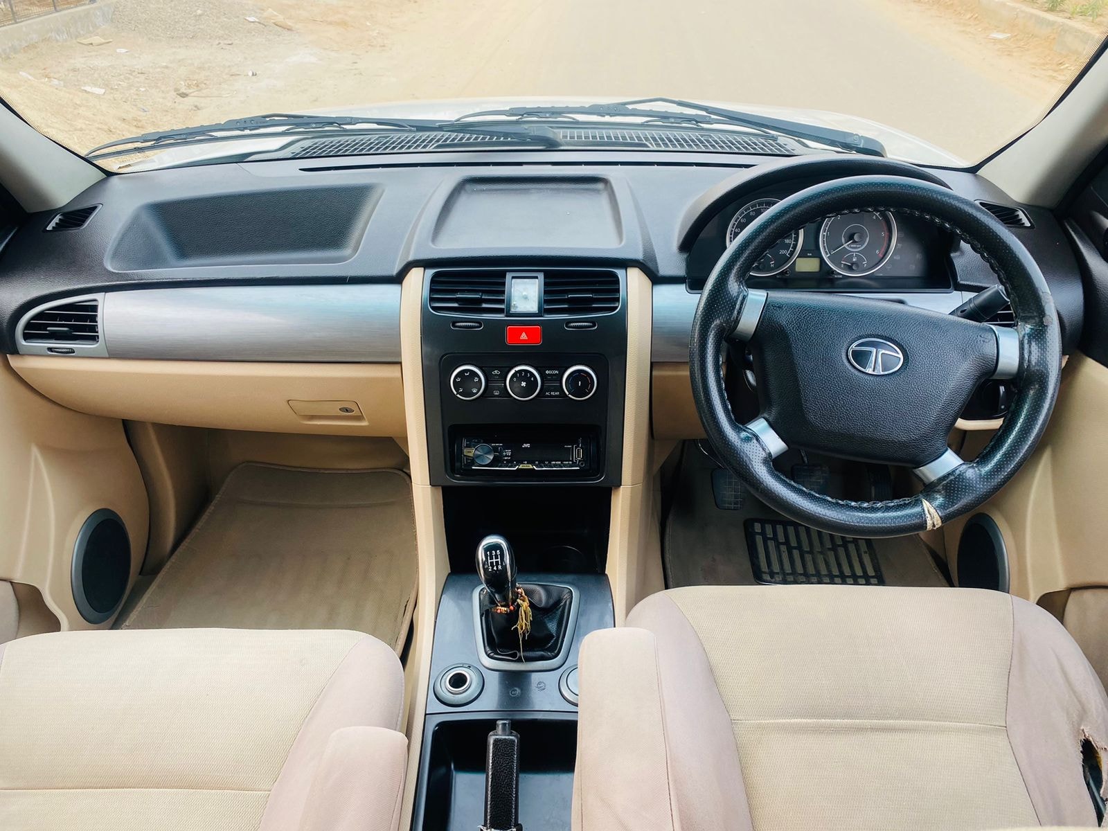 Safari Storme image 9 Safari Storme image 9