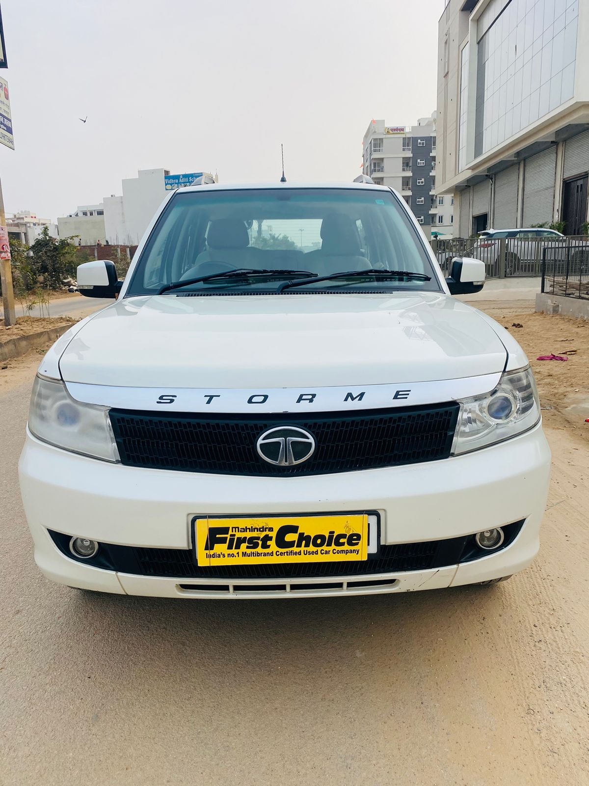 Safari Storme image 3 Safari Storme image 3