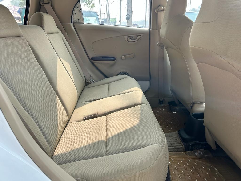 Brio image 16 Brio image 16