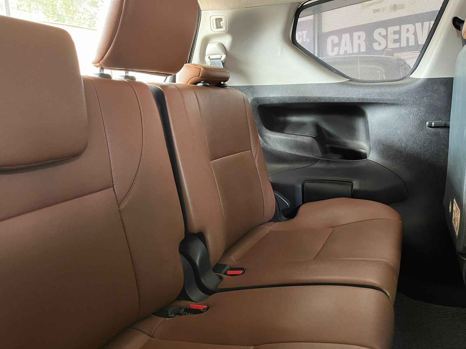 Innova Crysta image 9 Innova Crysta image 9