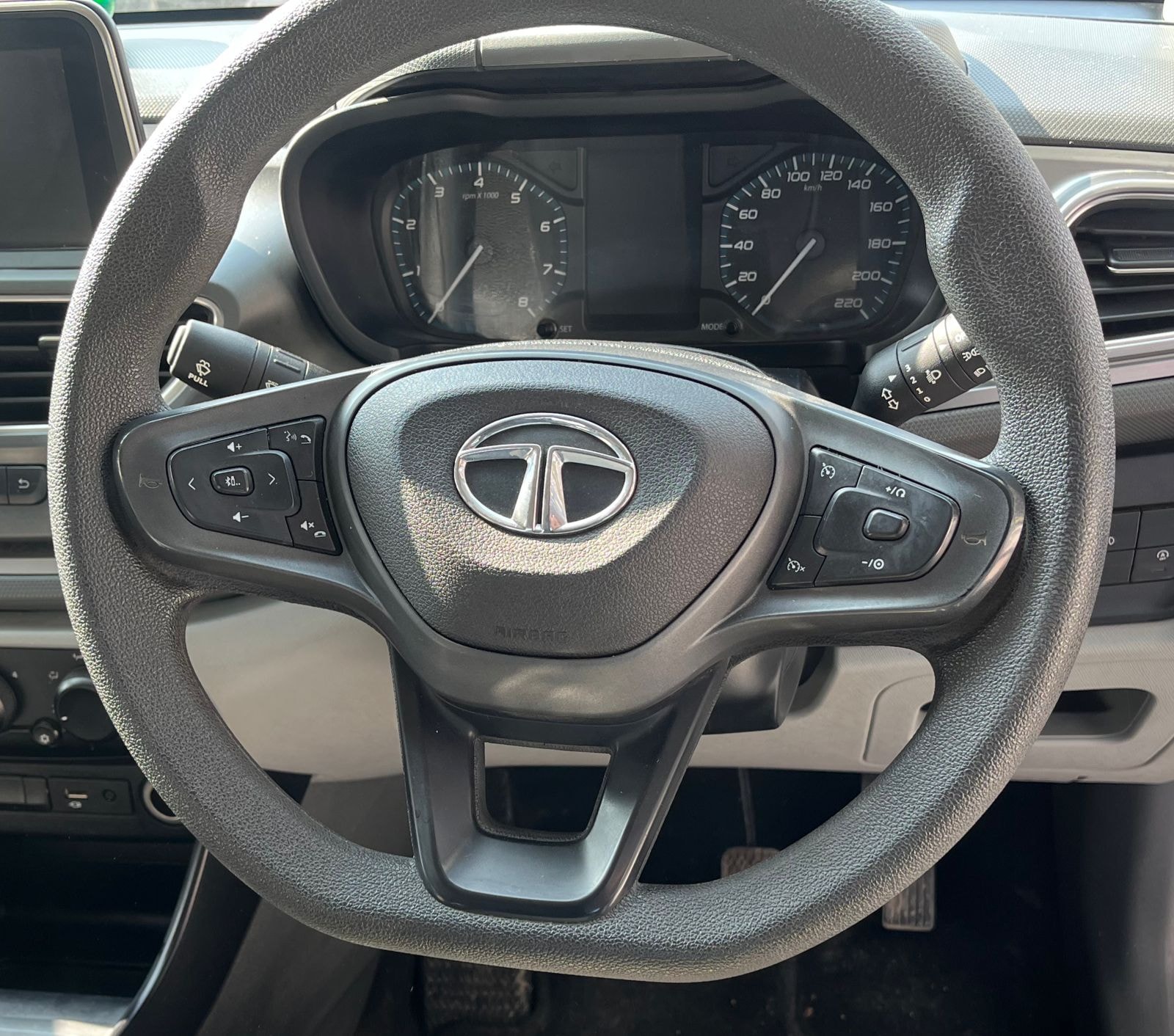 Altroz image 12 Altroz image 12