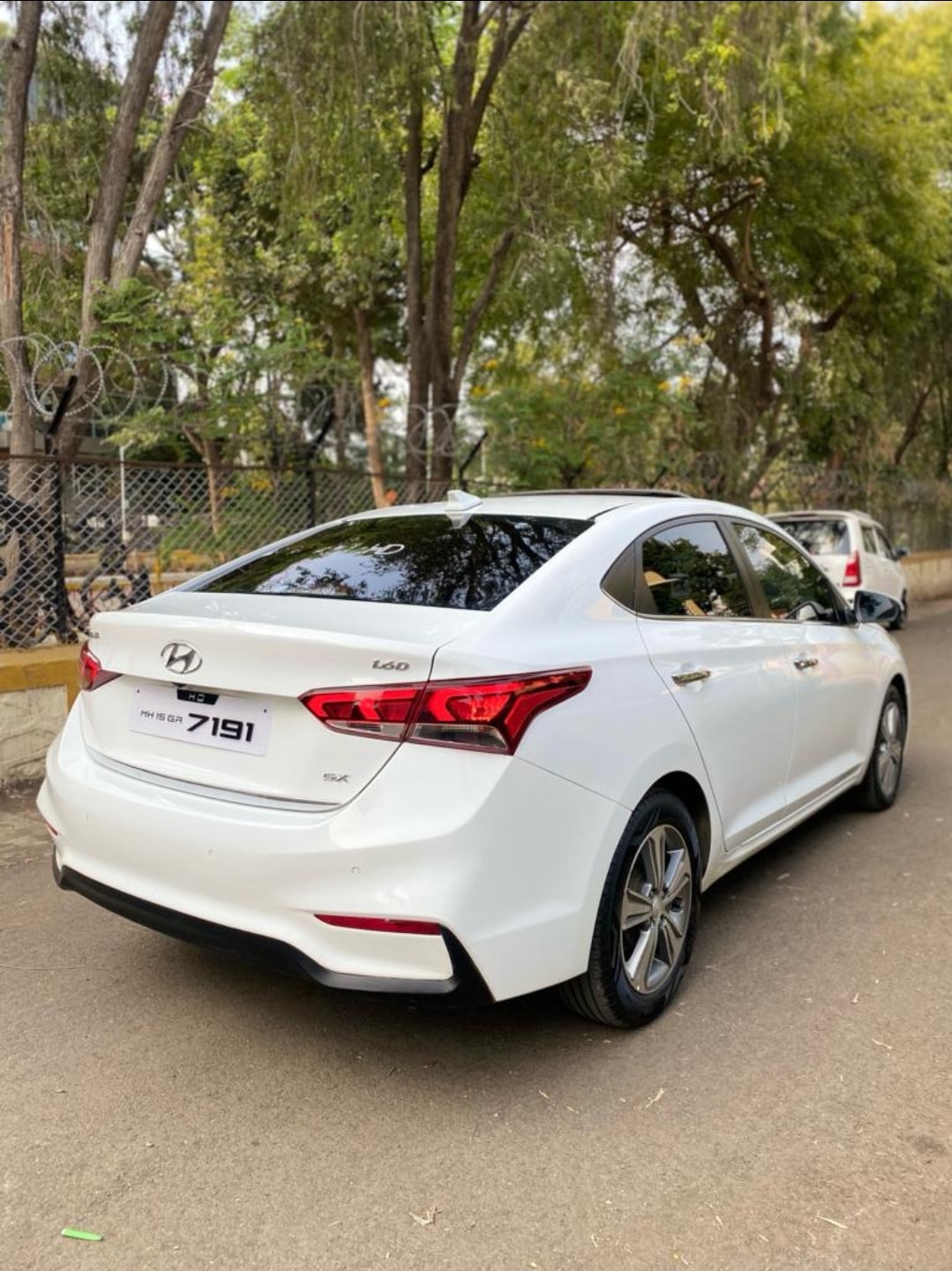 View 2019 Hyundai Verna 1.6 CRDi SX MT Image 4 Used 2019 Hyundai Verna 1.6 CRDi SX MT Image 4