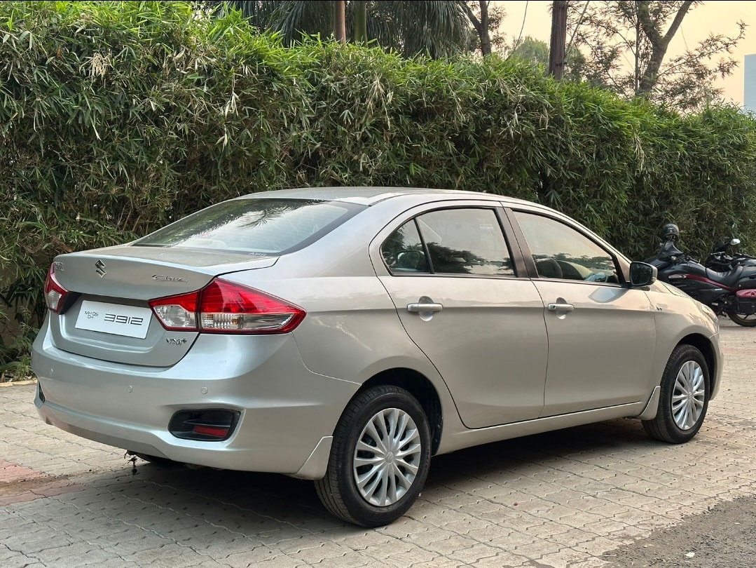 Ciaz image 2 Ciaz image 2