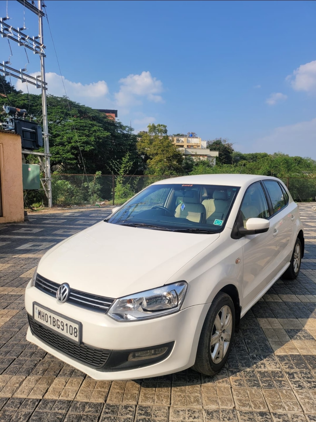 Polo image 4 Polo image 4