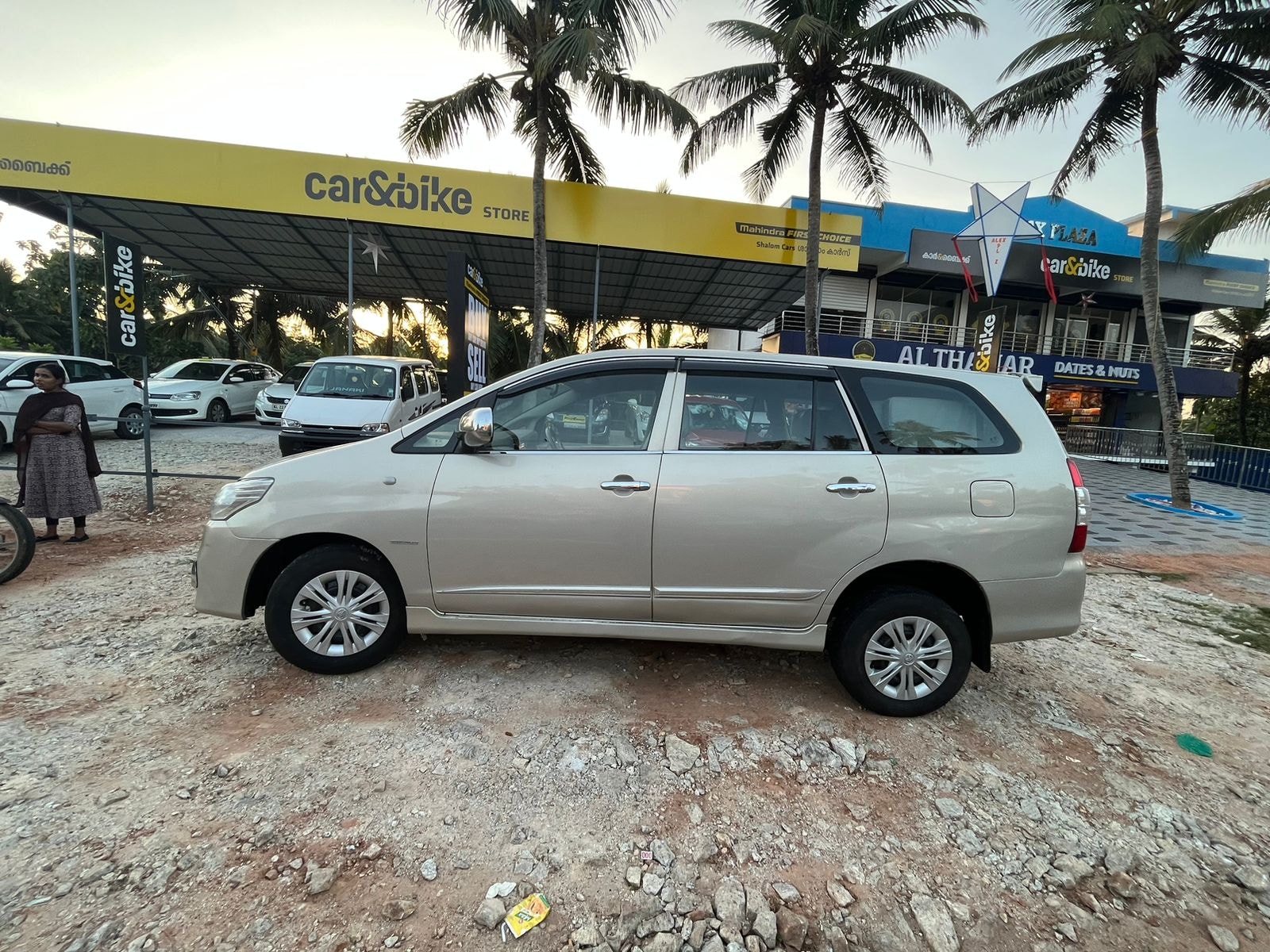 Innova image 2 Innova image 2