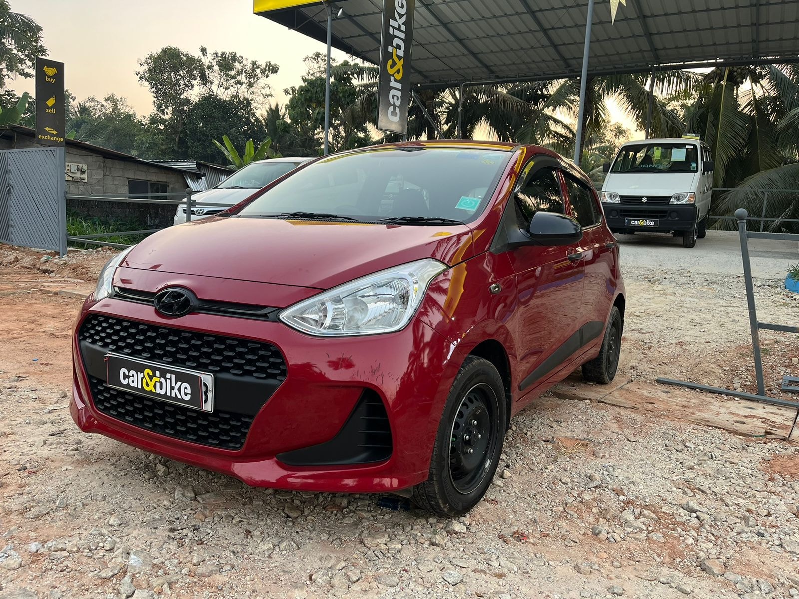 Grand i10 image 1 Grand i10 image 1