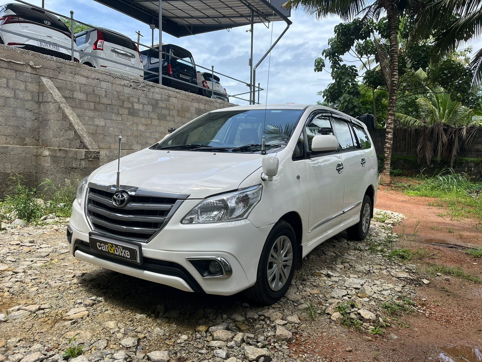 Innova image 1 Innova image 1