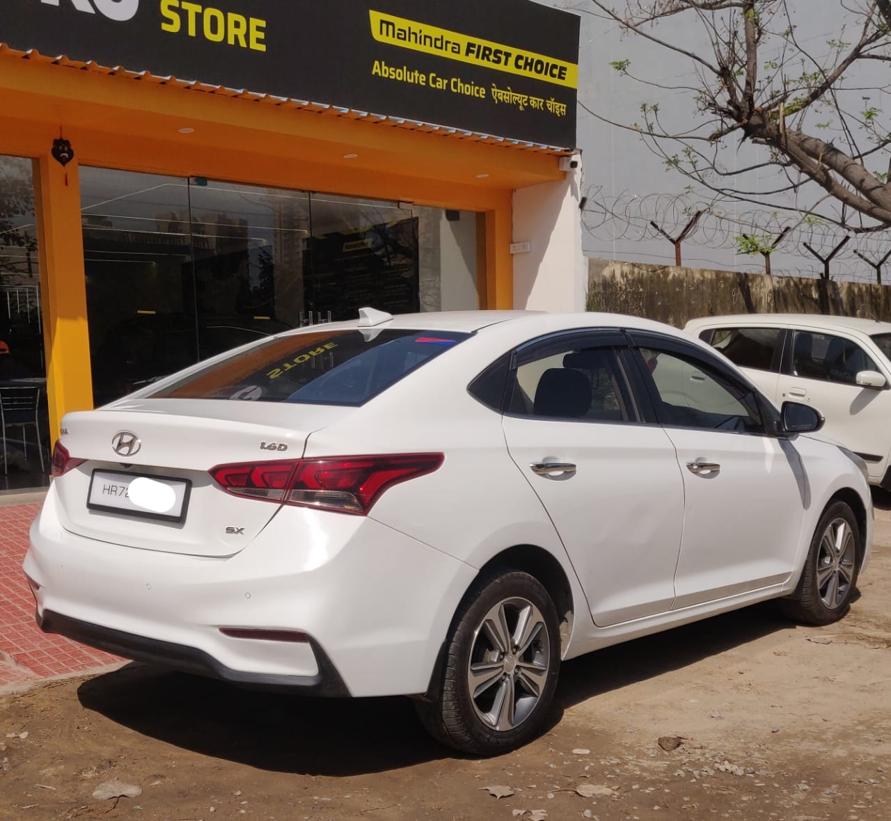 Verna image 4 Verna image 4