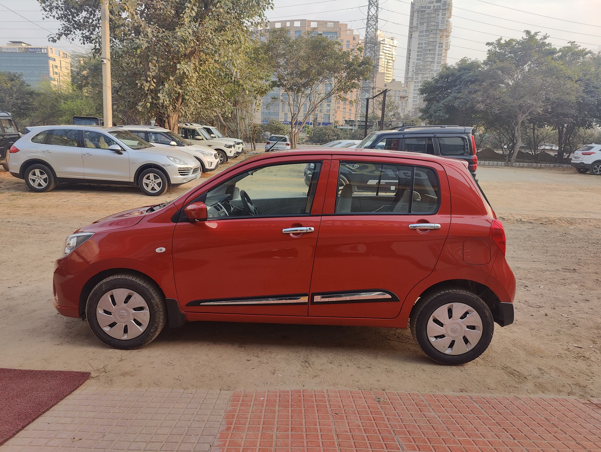 Celerio image 1 Celerio image 1