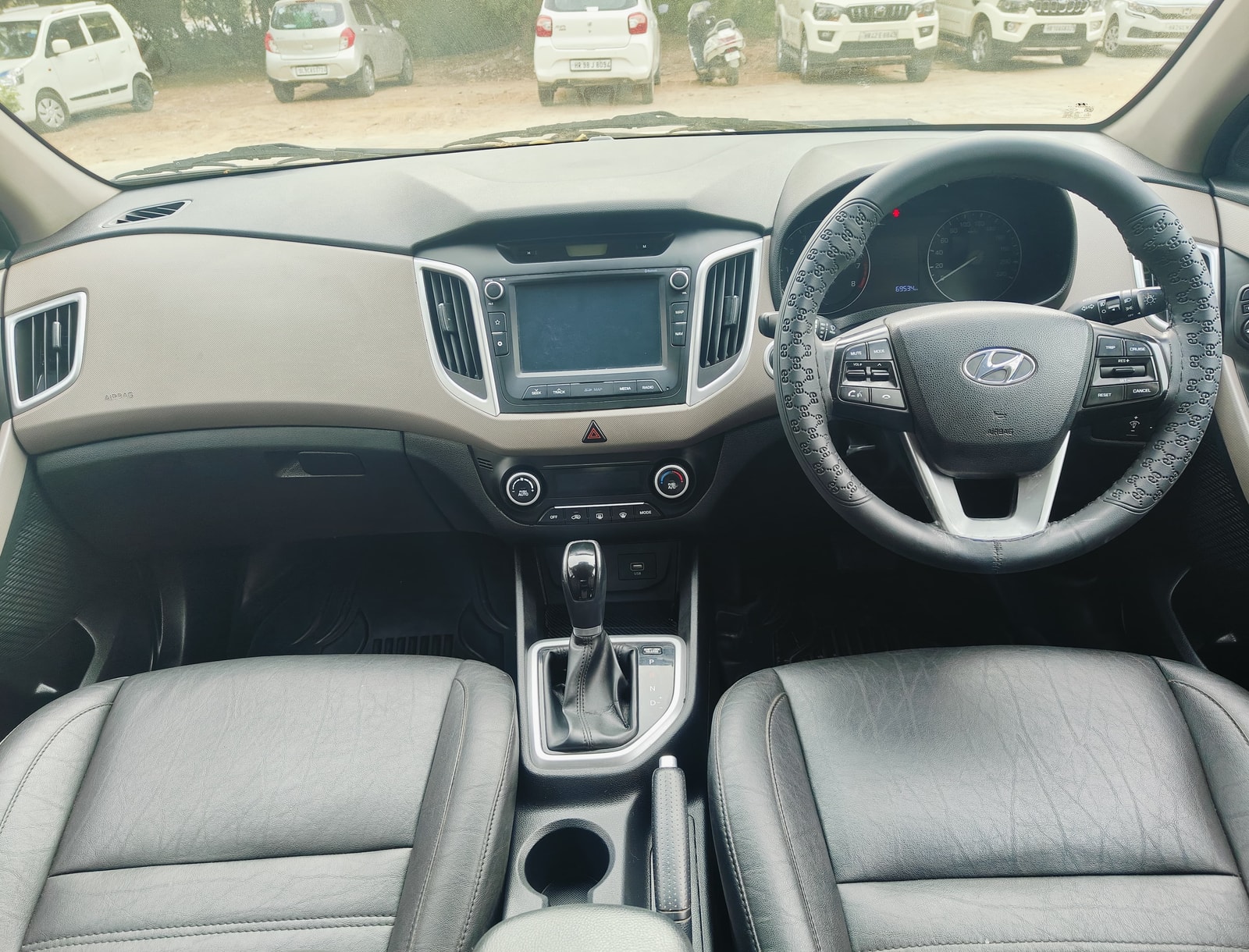 Creta image 8 Creta image 8