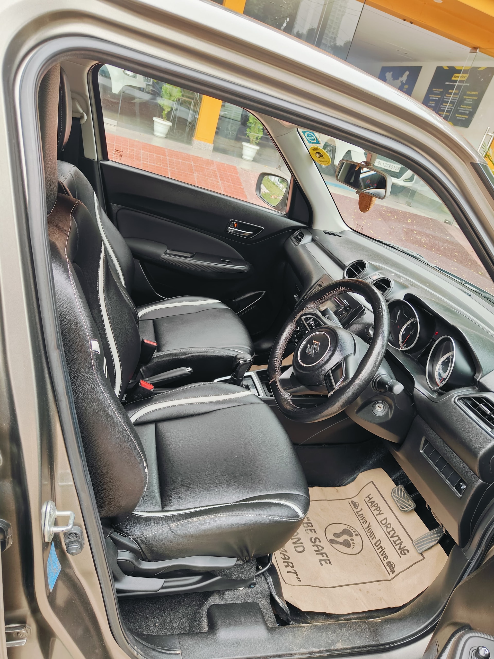 Swift image 14 Swift image 14