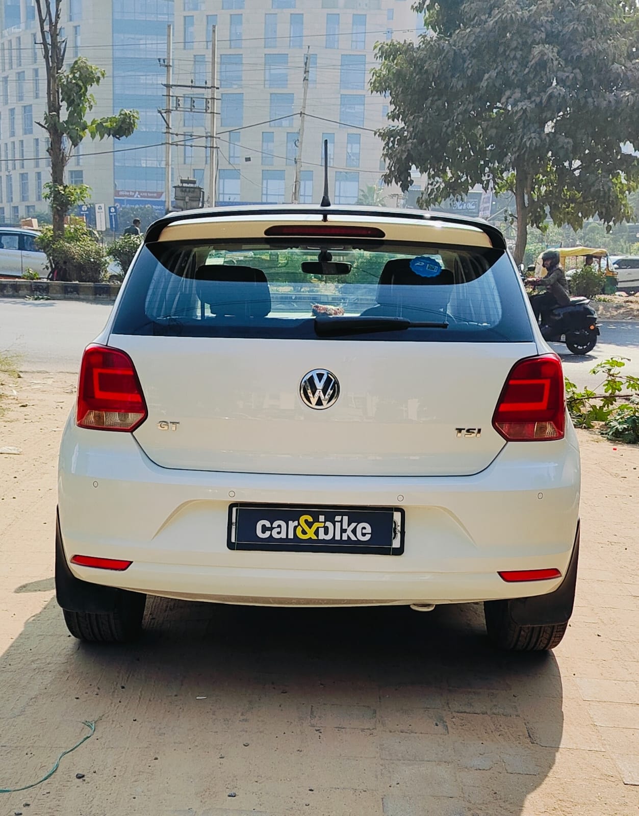 Polo image 4 Polo image 4