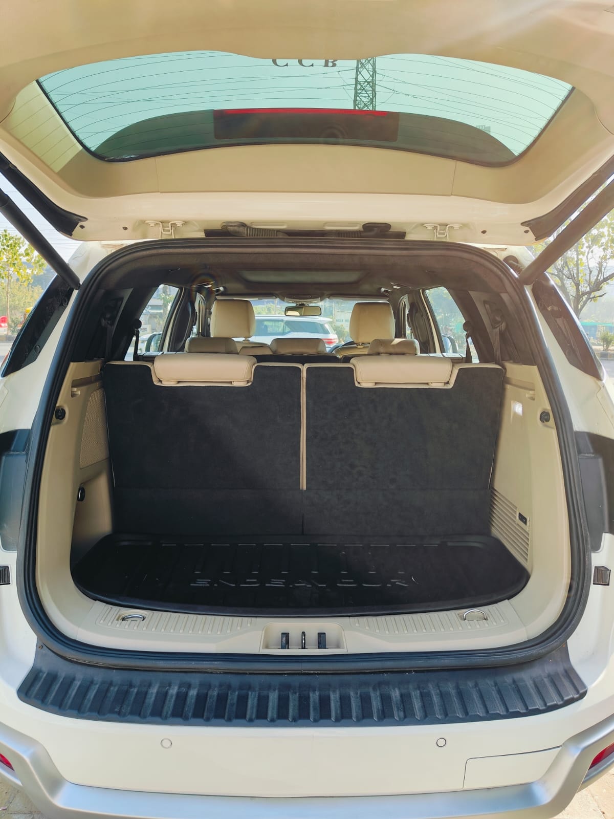 Endeavour image 10 Endeavour image 10