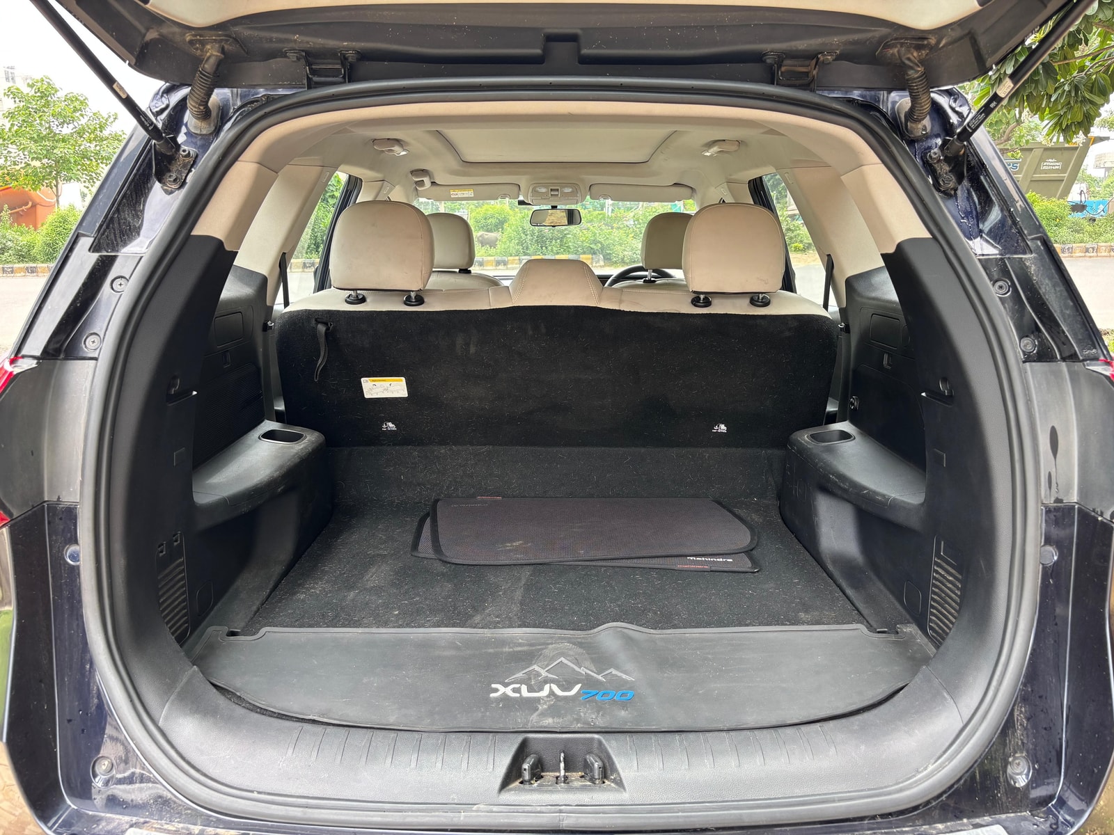 Used 2022 Mahindra XUV700 Used 2022 Mahindra XUV700