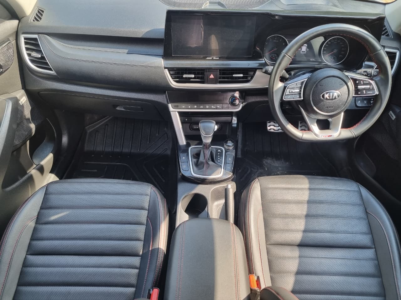 Seltos image 12 Seltos image 12