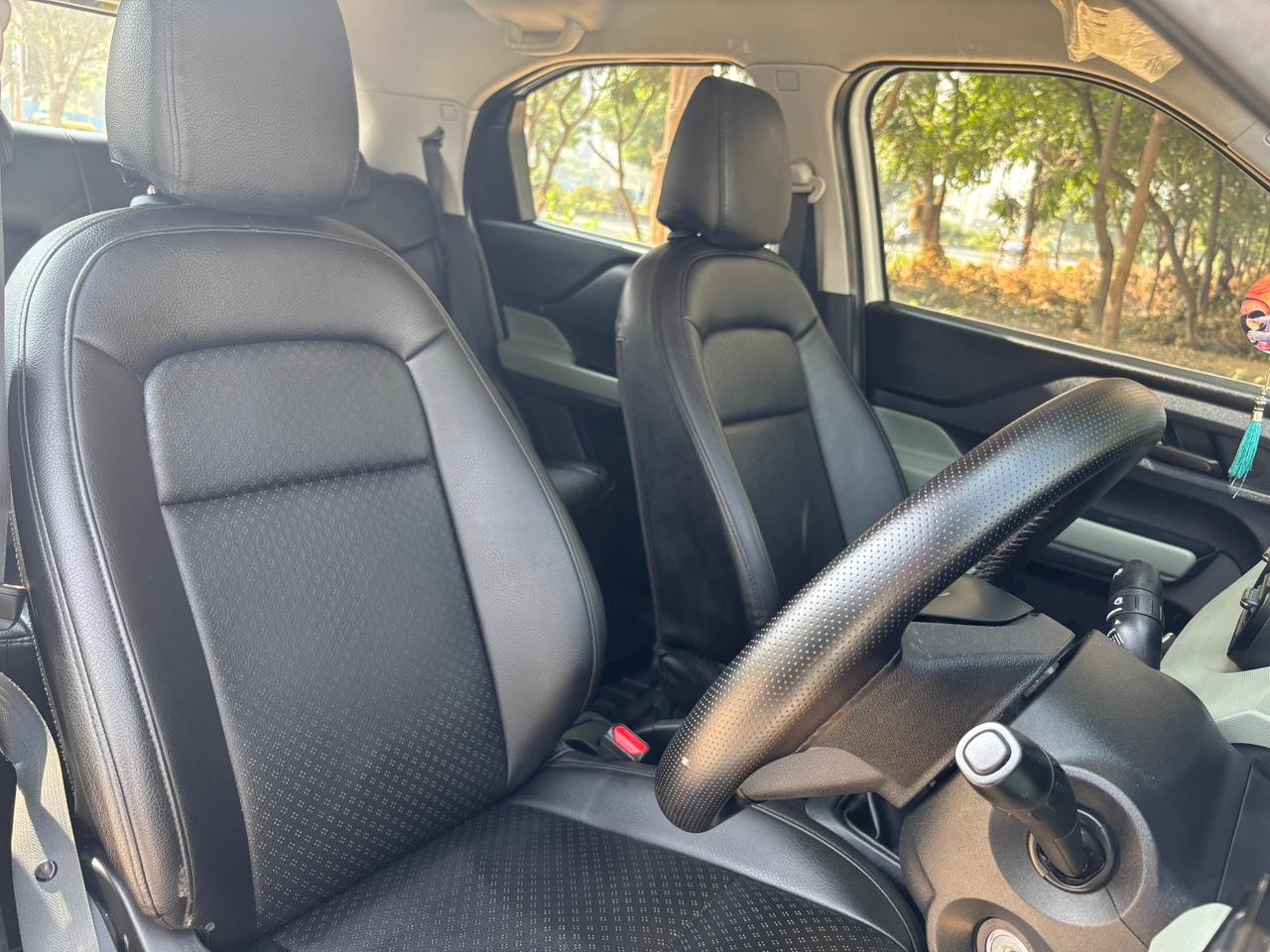 Punch image 16 Punch image 16