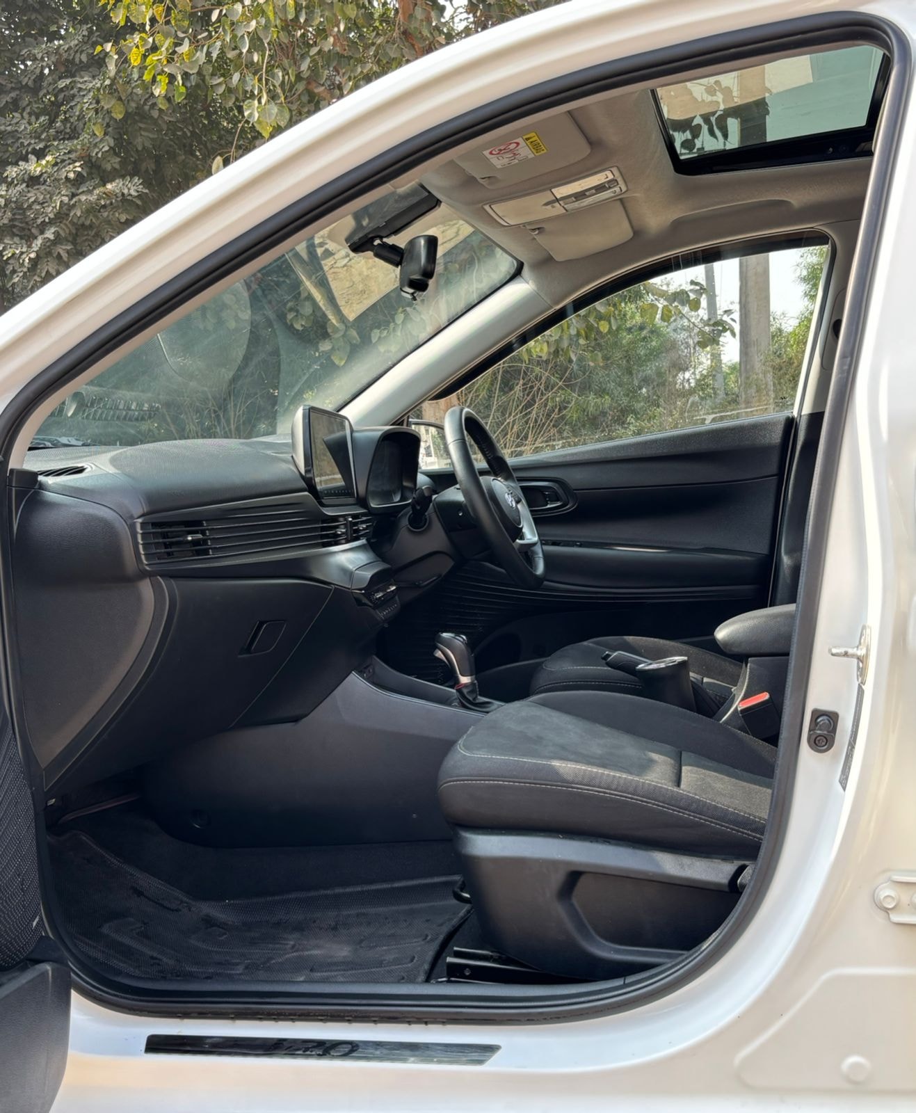 Elite i20 image 16 Elite i20 image 16