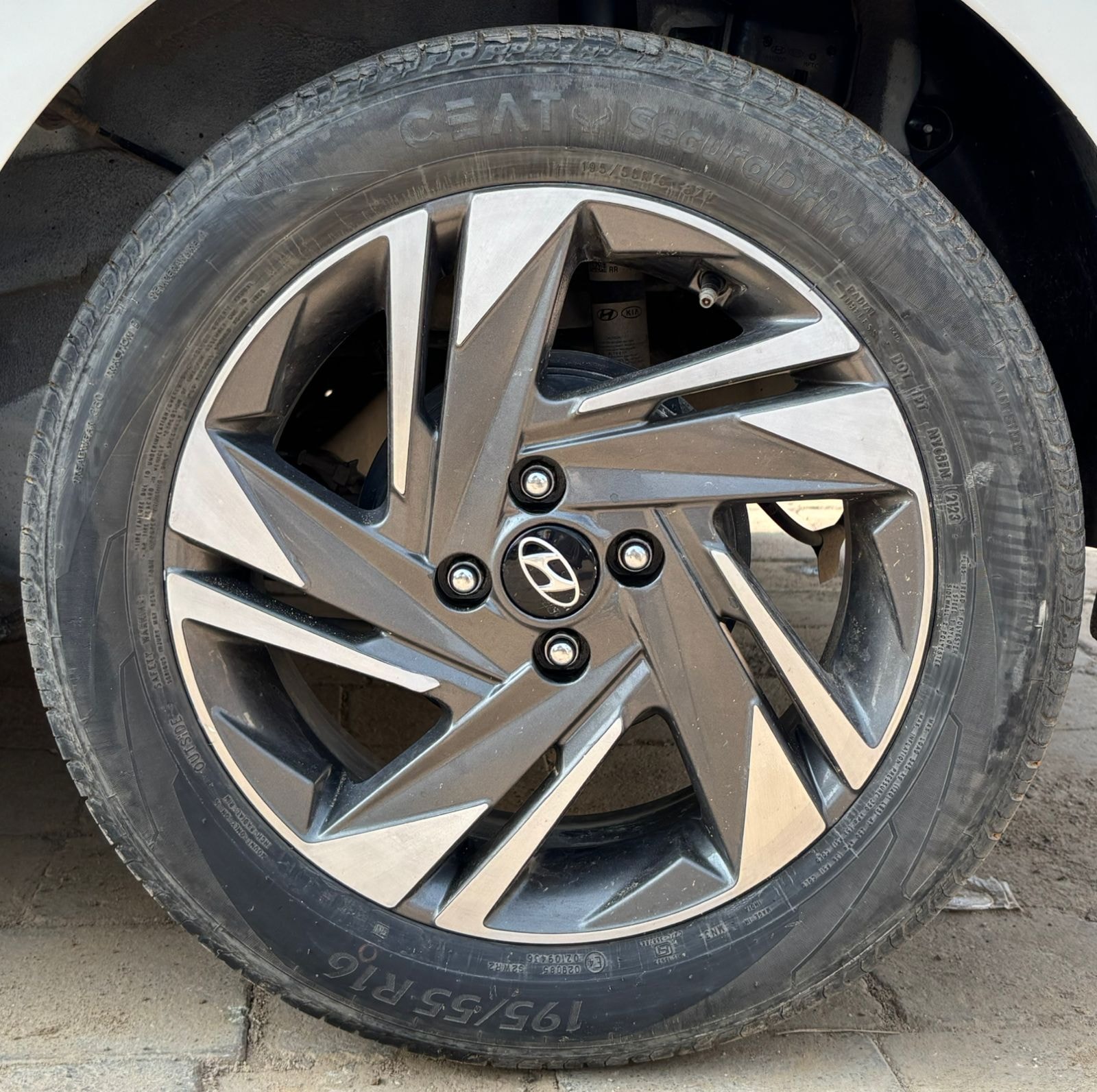 Elite i20 image 9 Elite i20 image 9