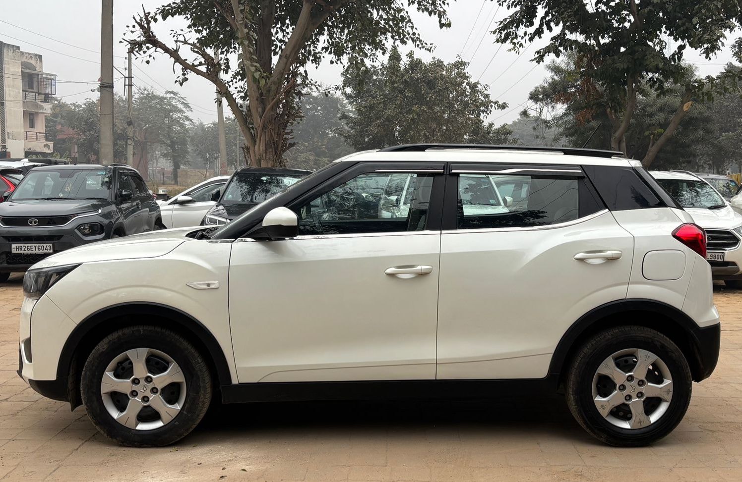 Used 2023 Mahindra XUV300 Used 2023 Mahindra XUV300