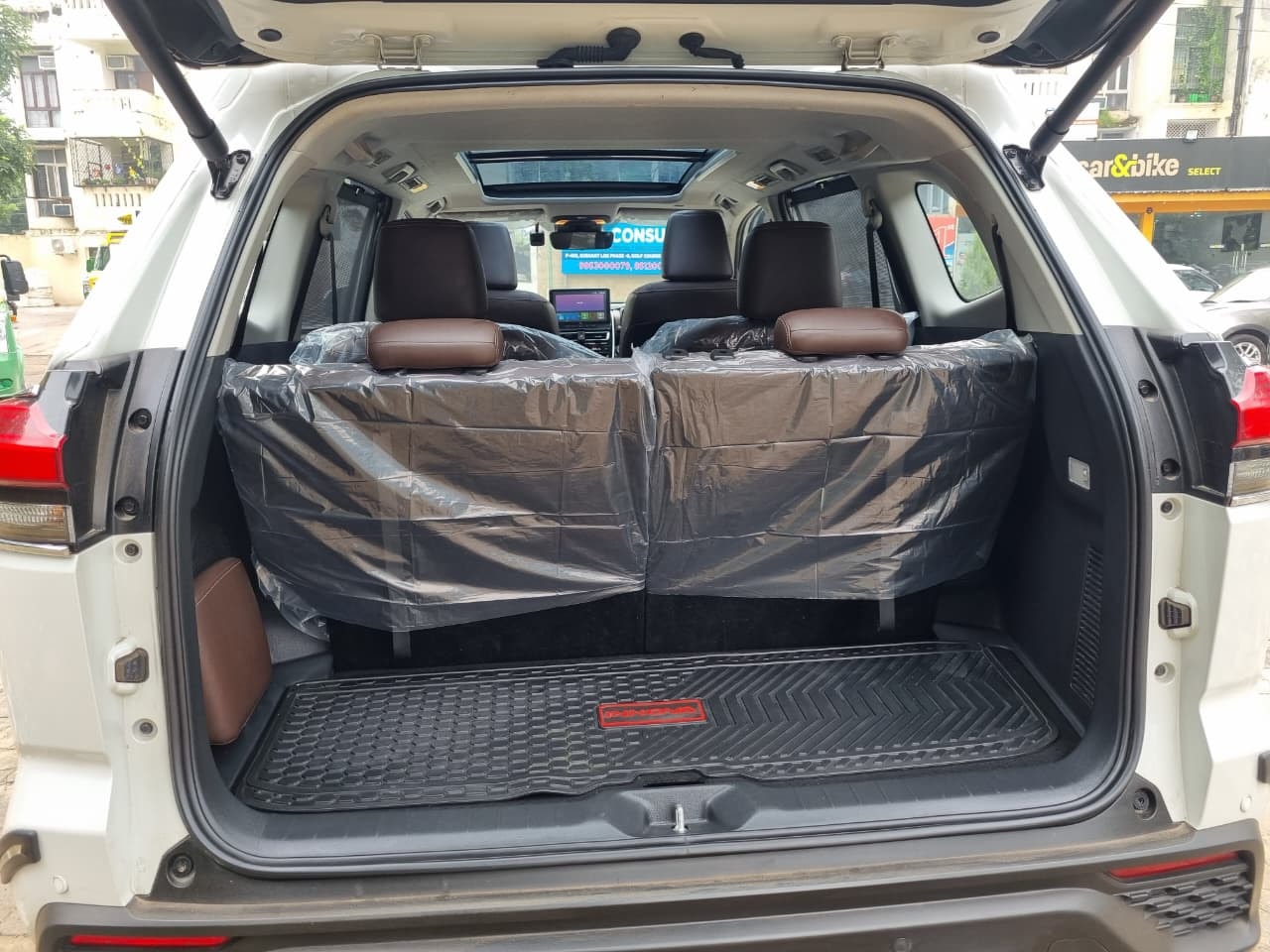 Used 2023 Toyota Innova Hycross Used 2023 Toyota Innova Hycross