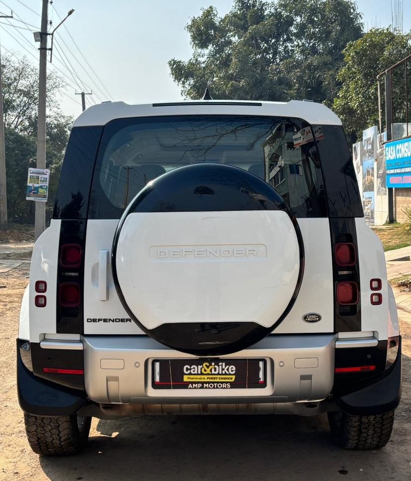 Defender image 4 Defender image 4