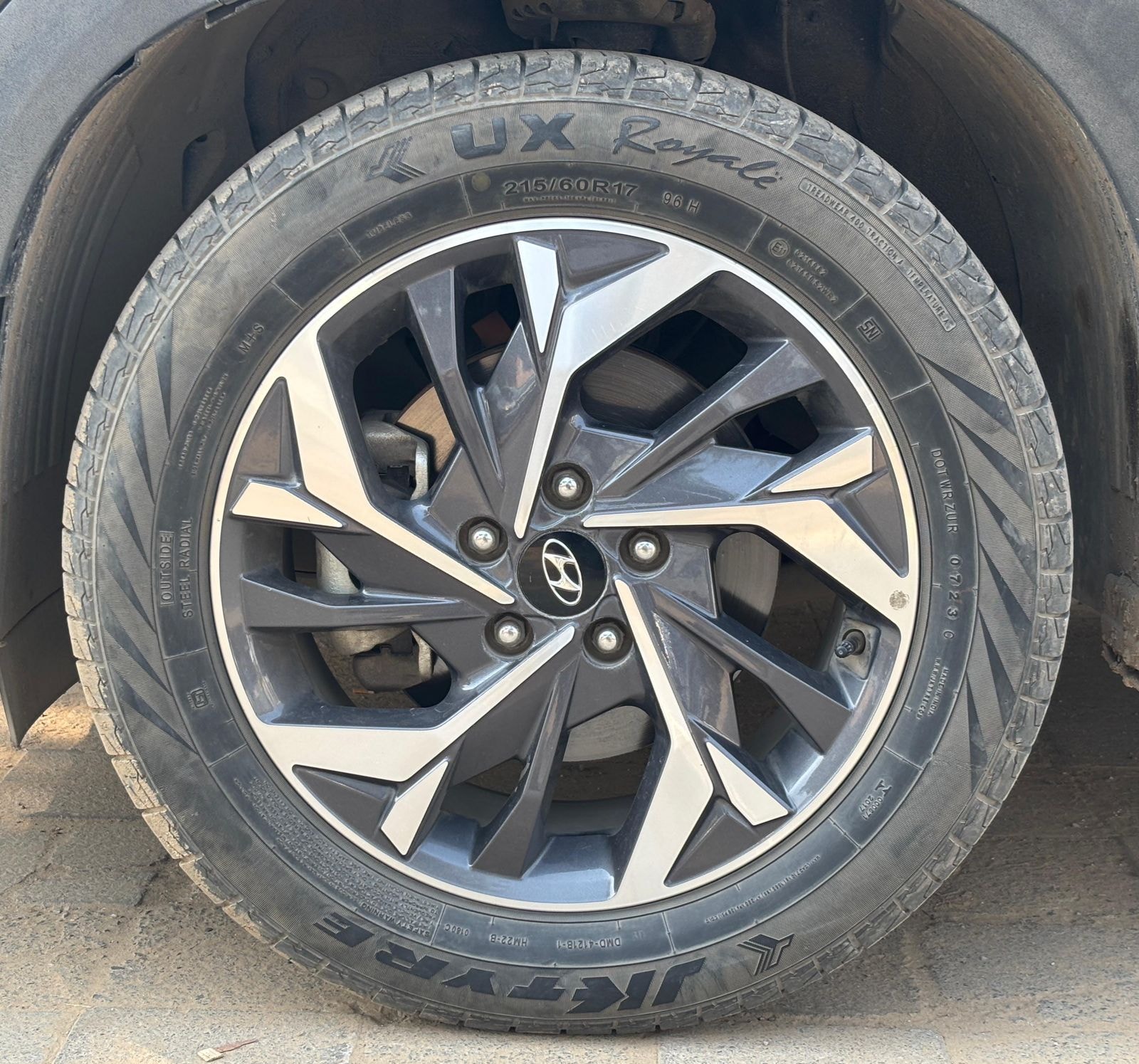 Creta image 9 Creta image 9