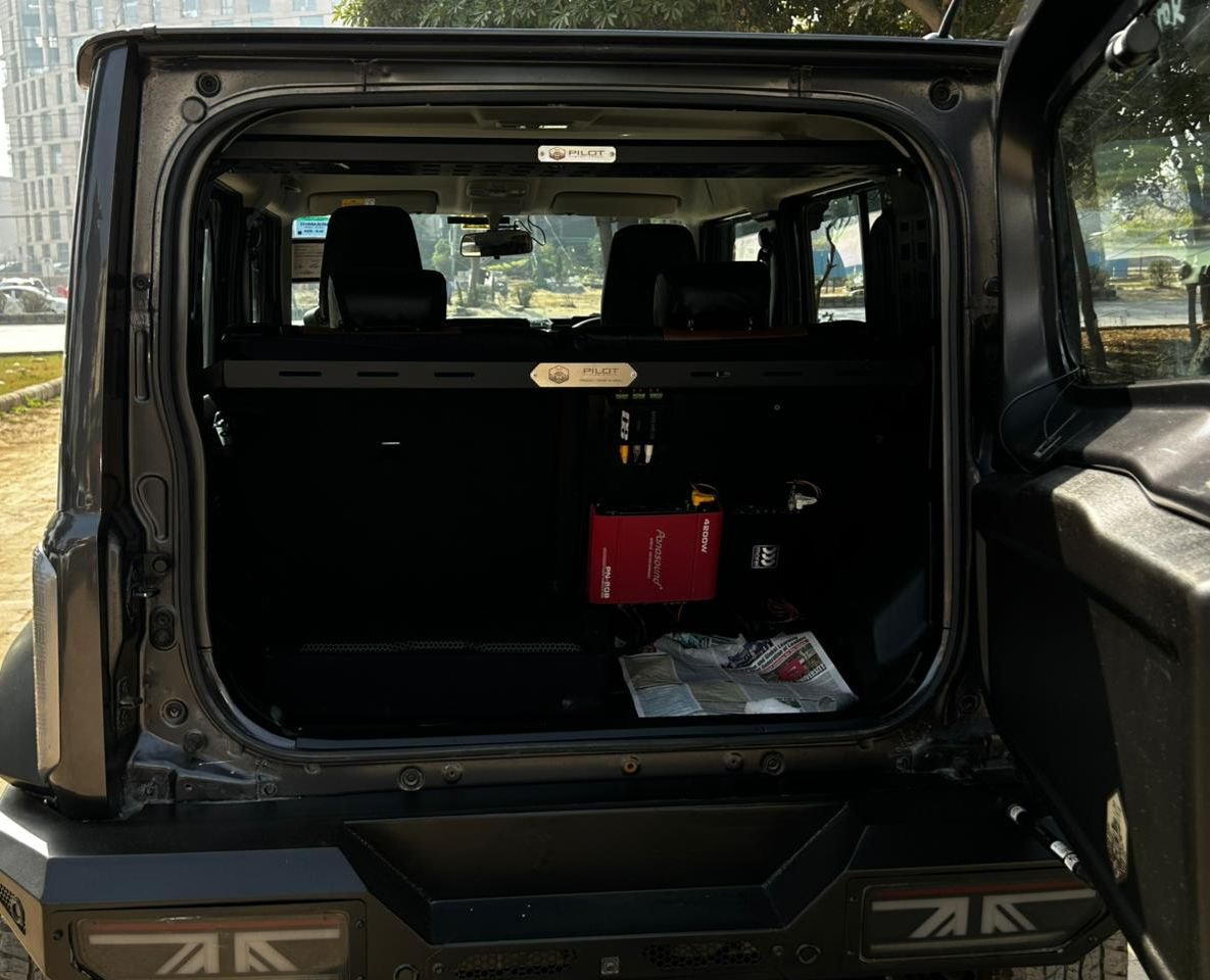 Jimny image 10 Jimny image 10