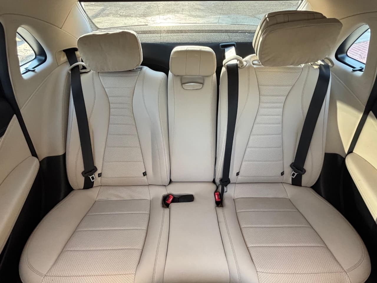 E-Class image 15 E-Class image 15