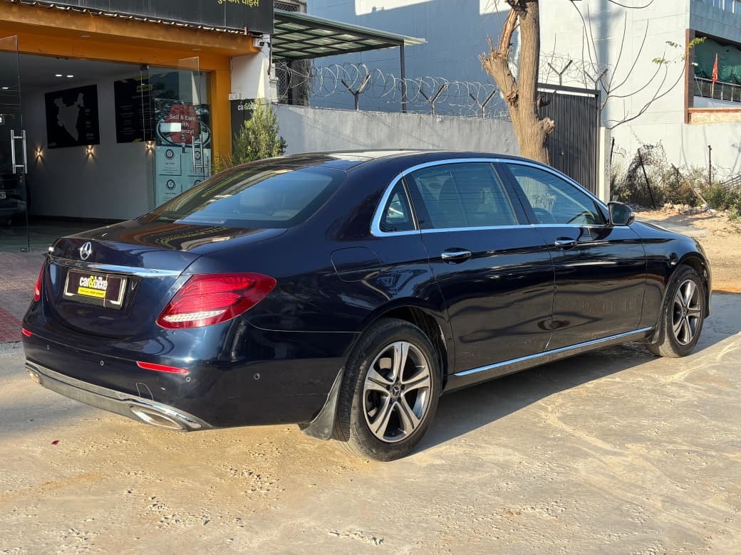 E-Class image 5 E-Class image 5