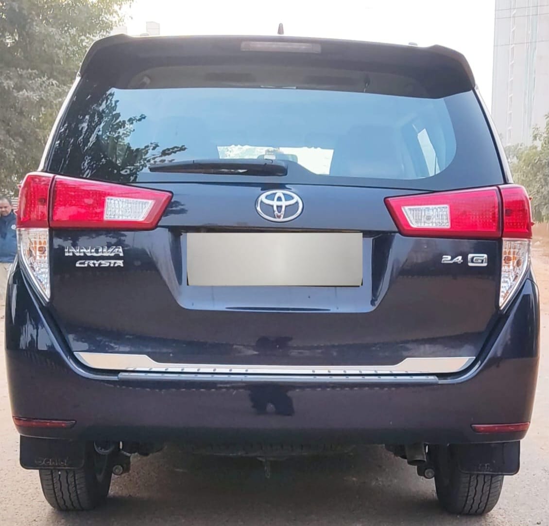 Innova Crysta image 4 Innova Crysta image 4