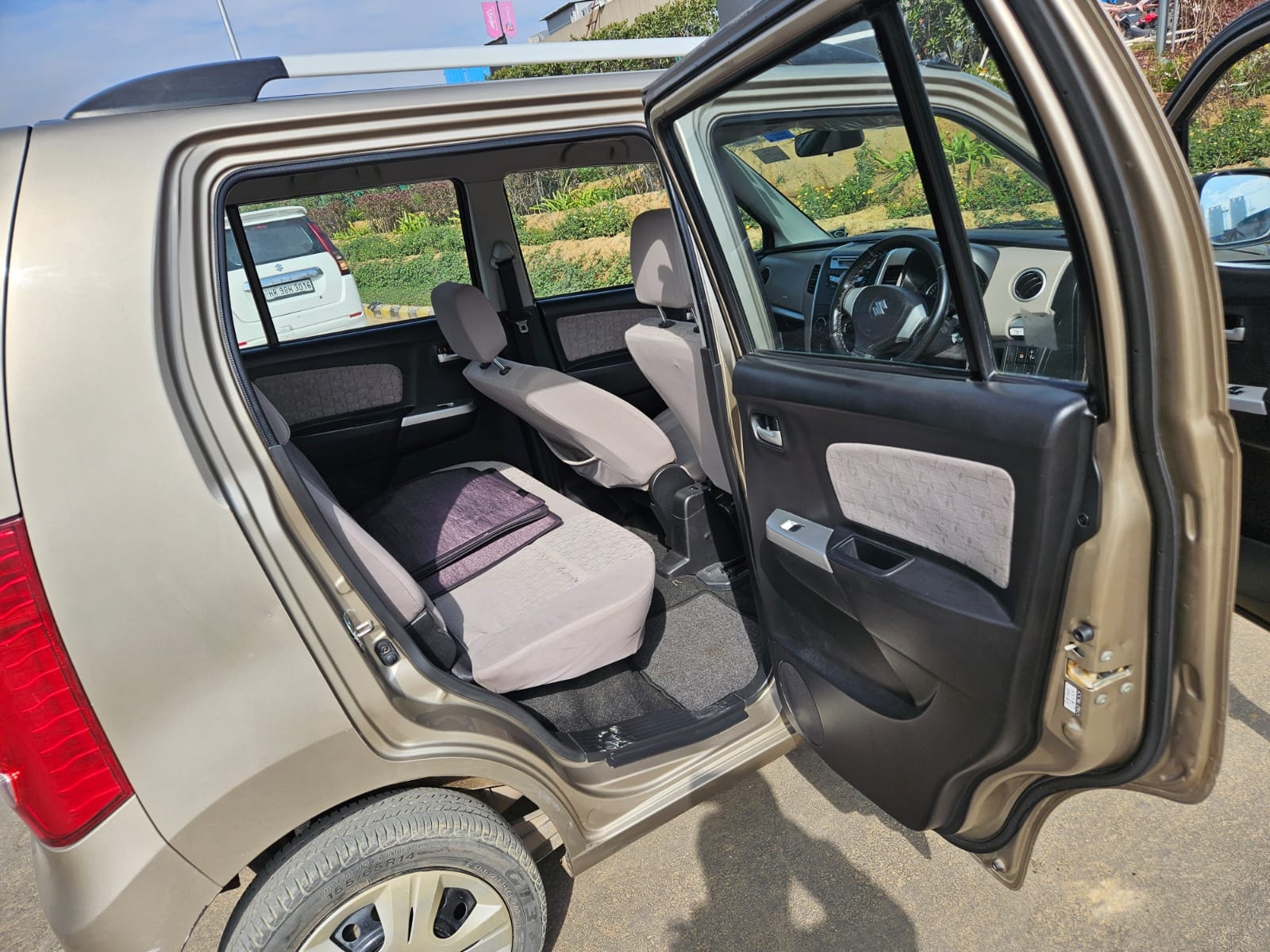 Wagon R image 16 Wagon R image 16