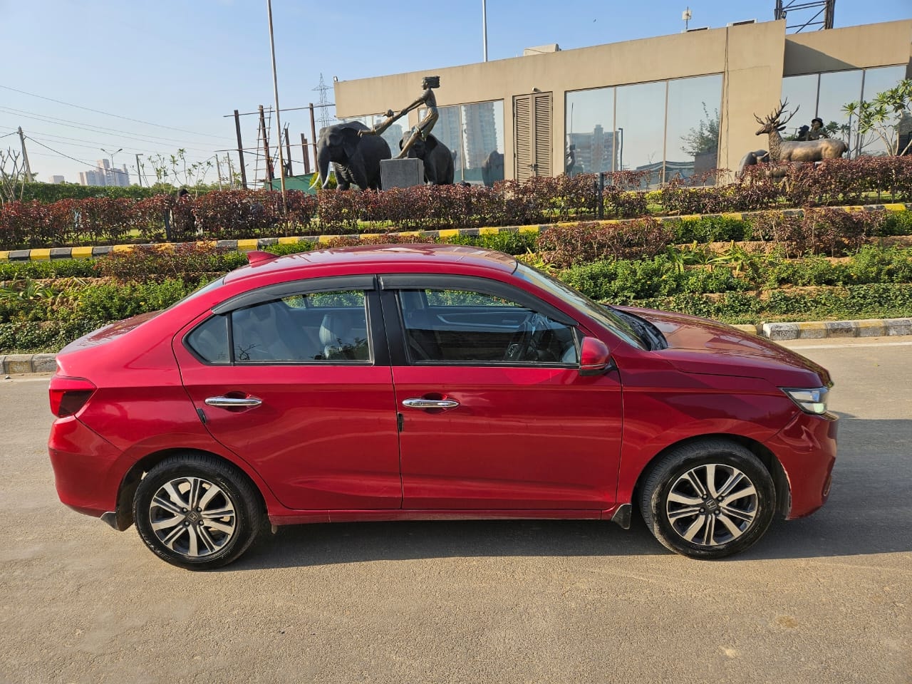 Amaze image 6 Amaze image 6