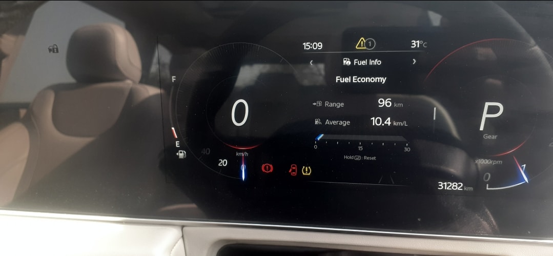 XUV700 image 11 XUV700 image 11