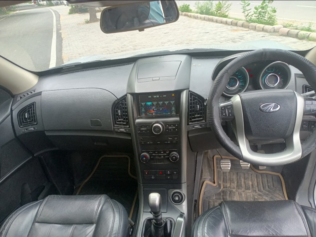 XUV500 image 12 XUV500 image 12