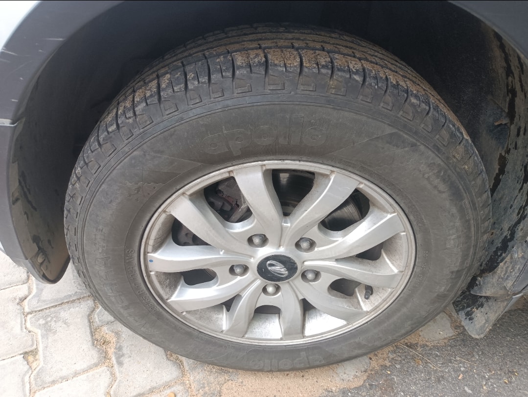 XUV500 image 9 XUV500 image 9