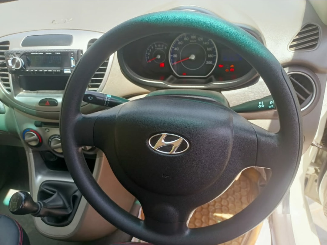 i10 image 13 i10 image 13