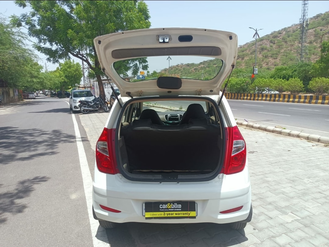 i10 image 10 i10 image 10