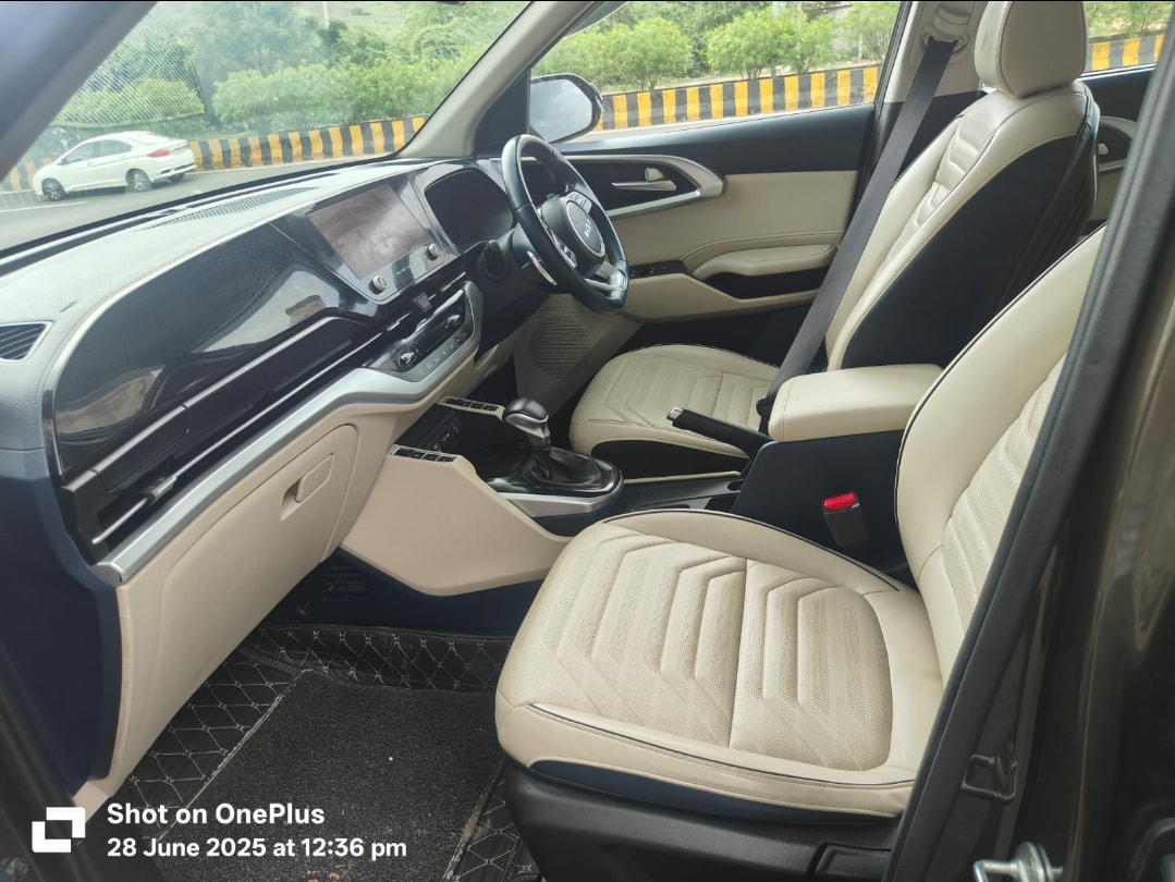 Used 2022 Kia Carens Used 2022 Kia Carens