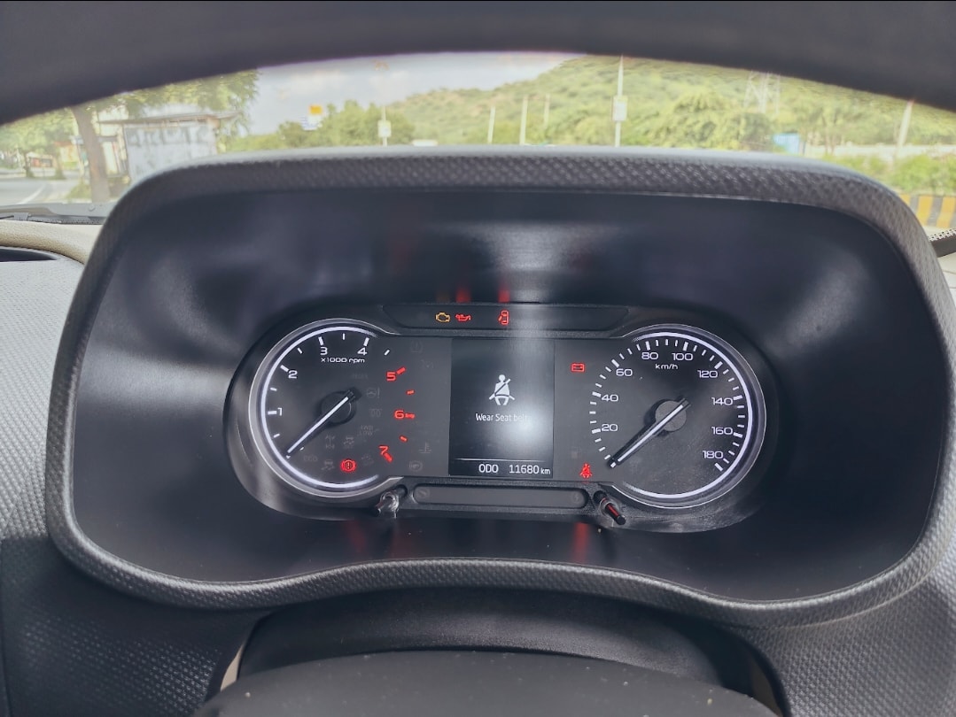 Used 2024 Mahindra Bolero Neo Used 2024 Mahindra Bolero Neo