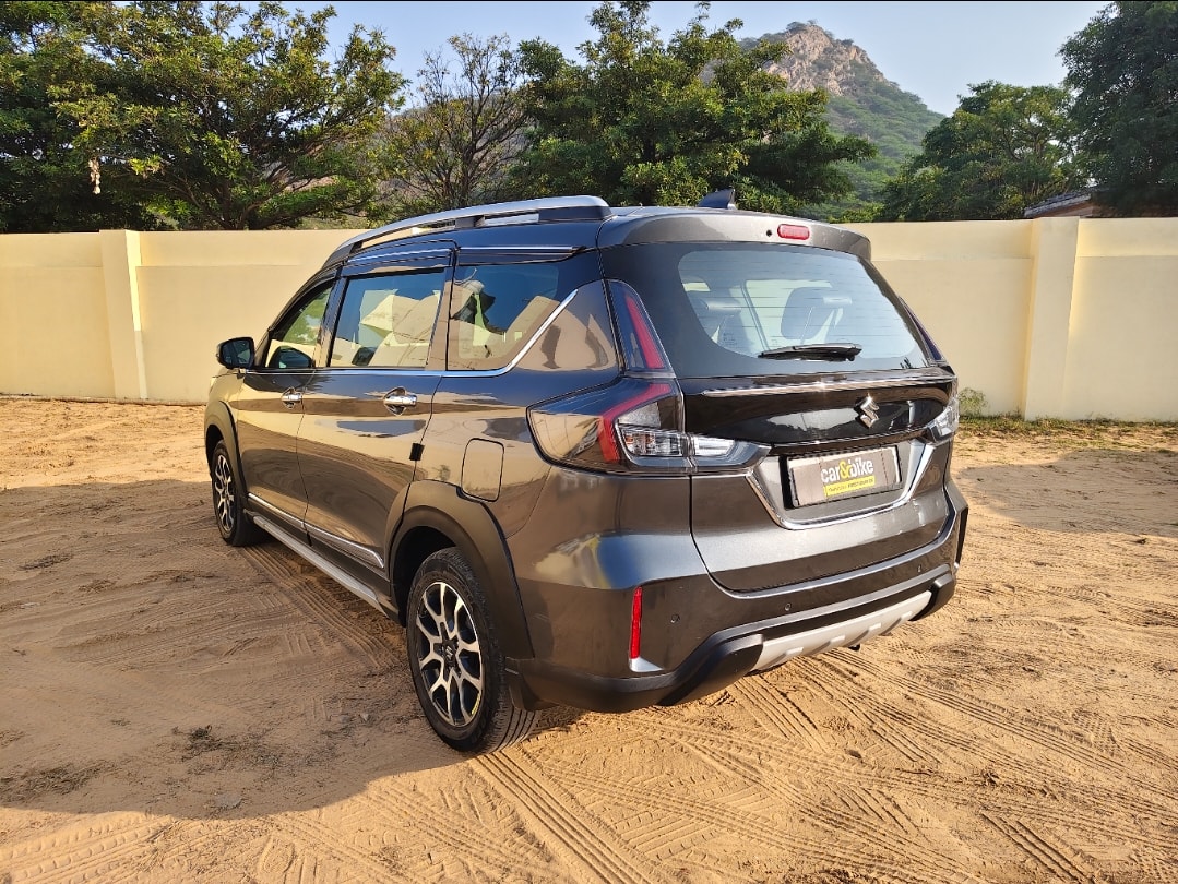 XL6 image 3 XL6 image 3