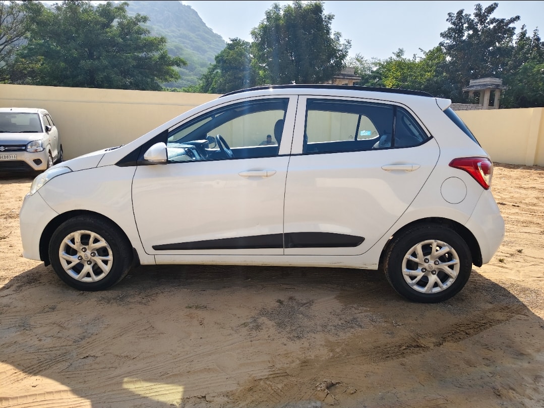 Grand i10 image 2 Grand i10 image 2