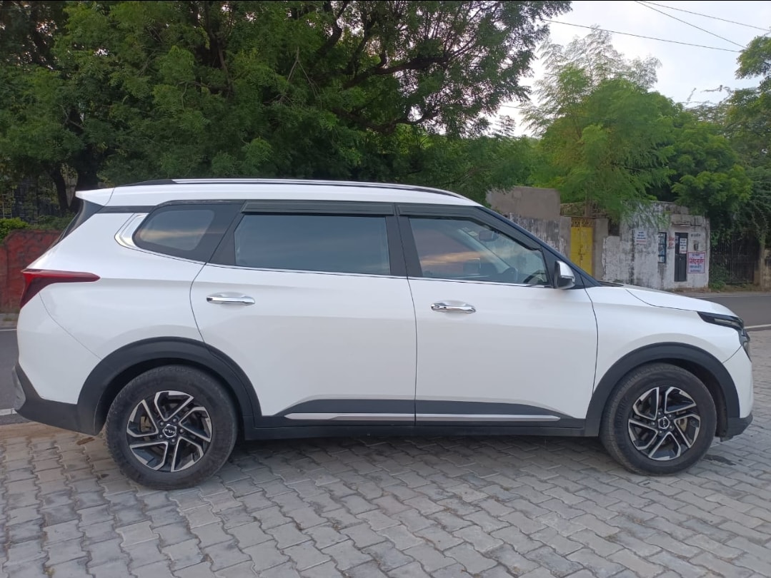 Used 2022 Kia Carens Used 2022 Kia Carens