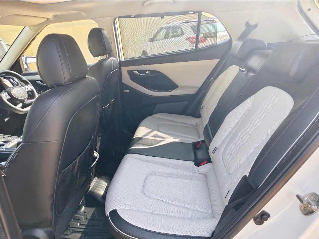 Creta image 17 Creta image 17