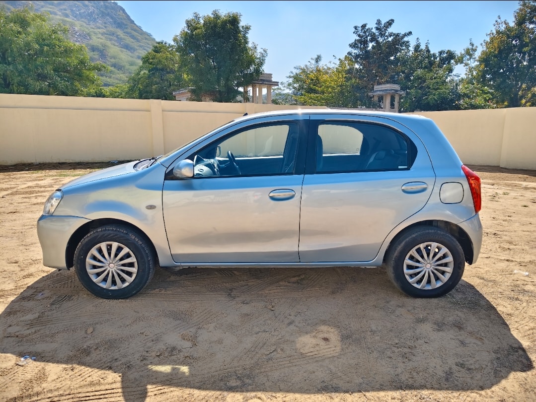 Etios Liva image 2 Etios Liva image 2