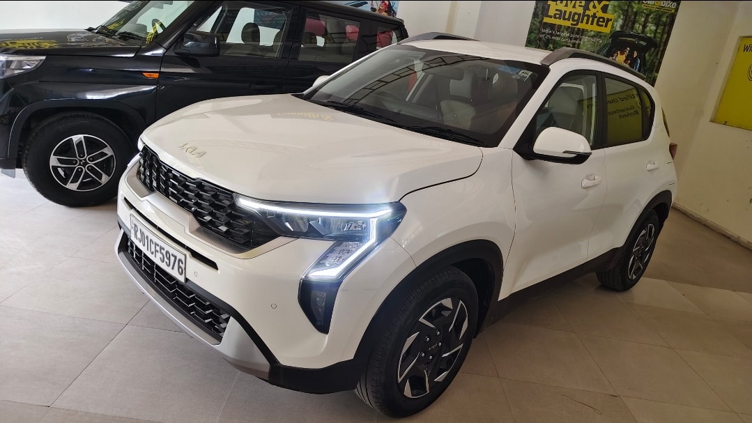 Used 2024 Kia Sonet Used 2024 Kia Sonet