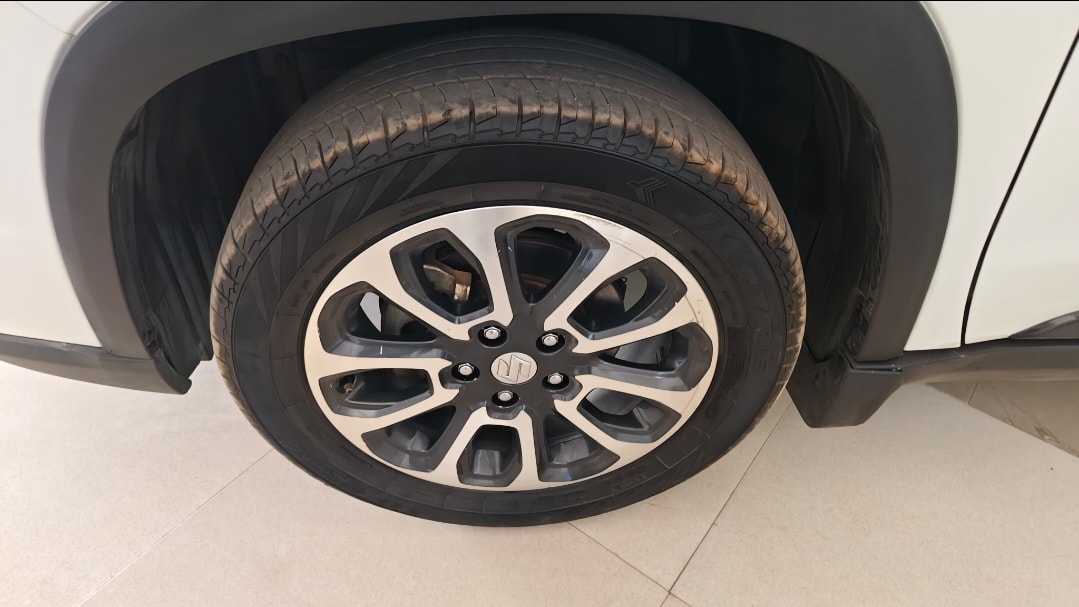 Grand Vitara image 9 Grand Vitara image 9