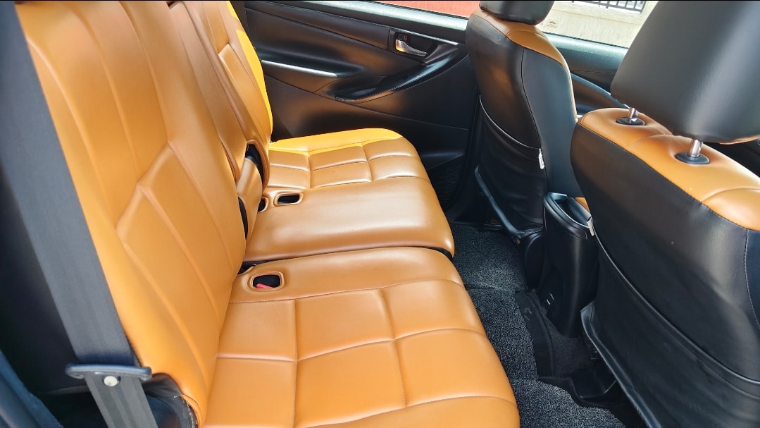 Innova Crysta image 15 Innova Crysta image 15