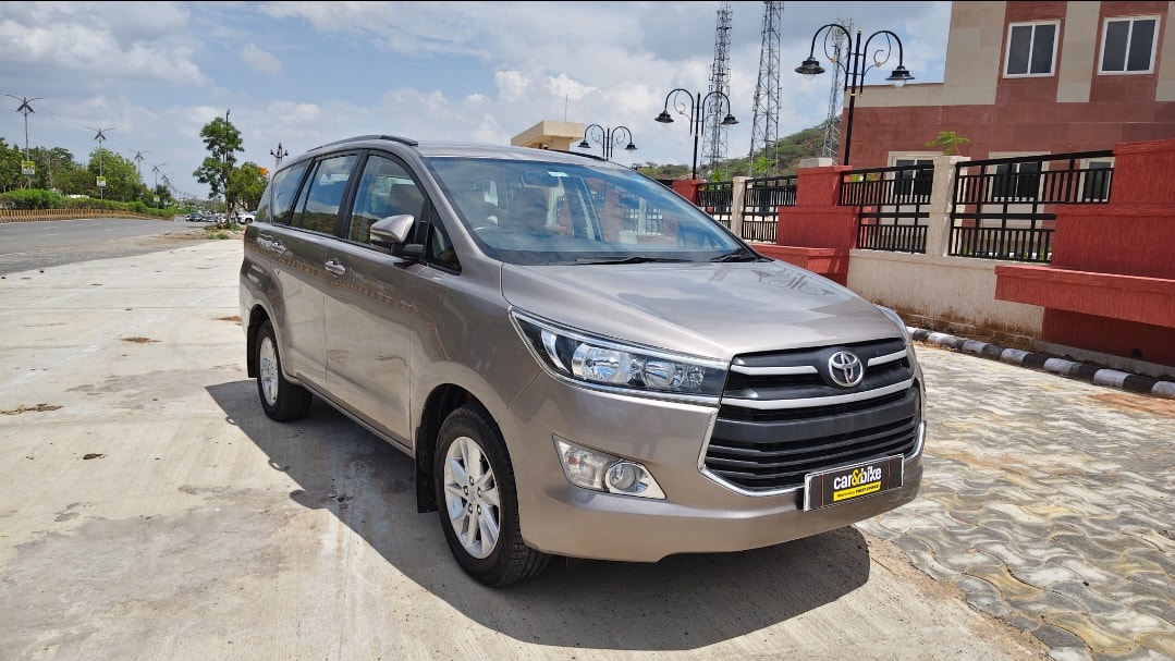 Innova Crysta image 7 Innova Crysta image 7